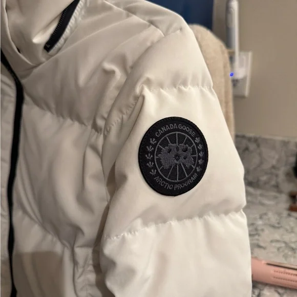 Canada Goose Chelsea Parka - CR Black Label - Picture 3 of 16